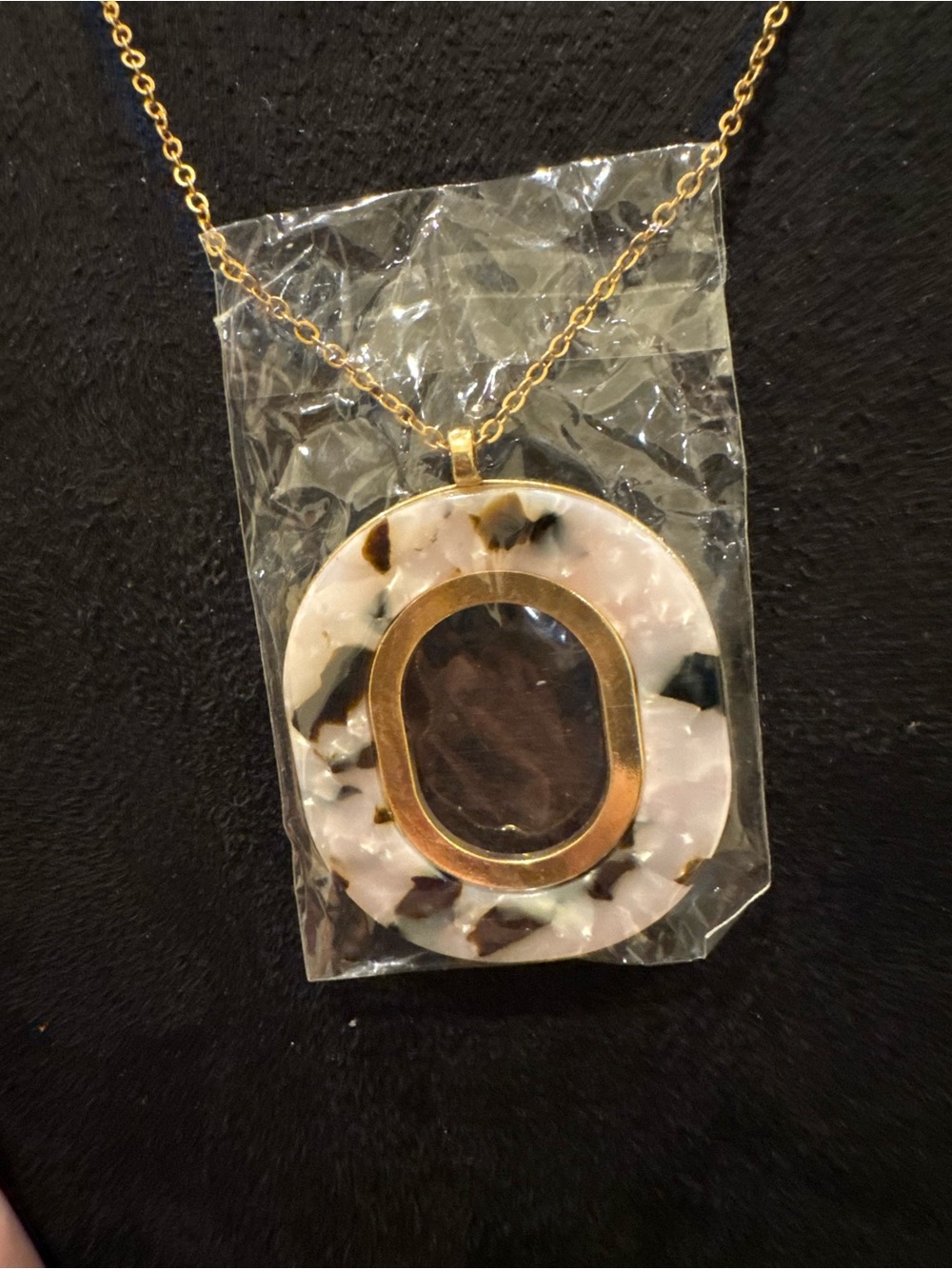 Long Gold Tone Necklace Large Oval Resin Shell Look Pendant Statement Jewelry